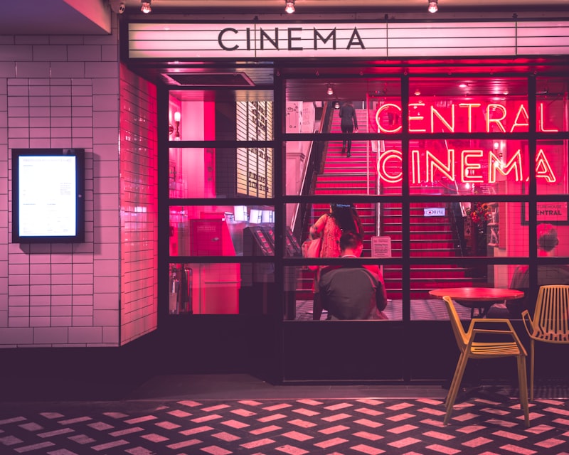 Heimkino Akustik optimieren: 8 Maßnahmen mit Priorität